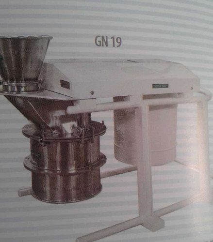 Cone mill/lump breaker machine