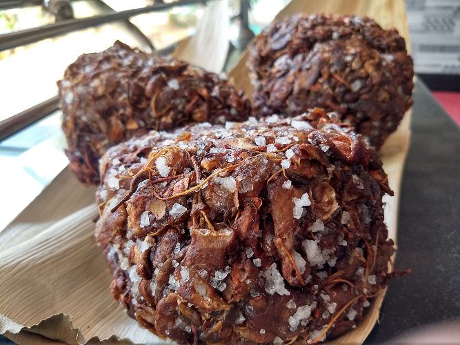 Nadan valan puli 225 per kg