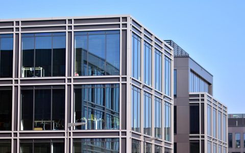 Expert Structural Glazing & ACP Cladding for Commercial Buildings