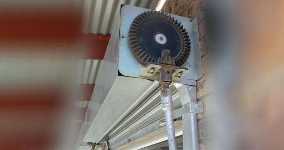 Gear Shutter Iritty